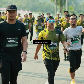 Runner Photo 6151410