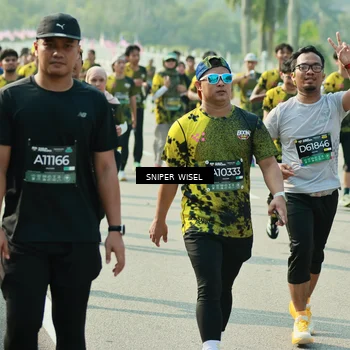 Runner Photo 6151415