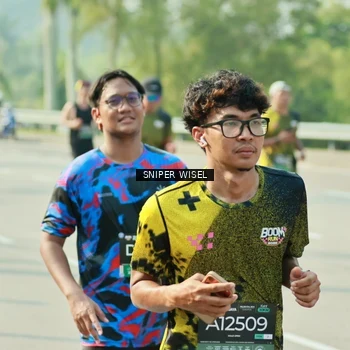 Runner Photo 6151518