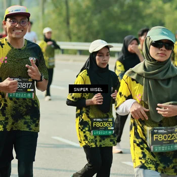 Runner Photo 6151533