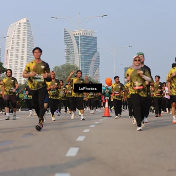 Runner Photo 6151551