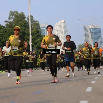 Runner Photo 6151606