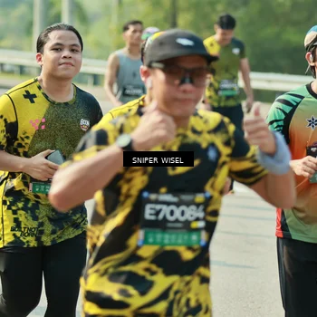 Runner Photo 6151691