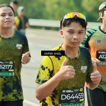 Runner Photo 6151718