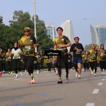 Runner Photo 6151740