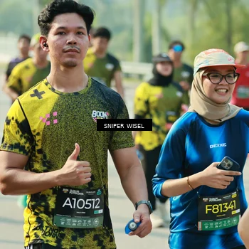Runner Photo 6151945