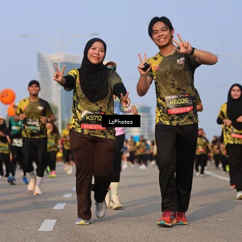 Runner Photo 6152073