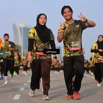 Runner Photo 6152093