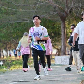 Runner Photo 6152278