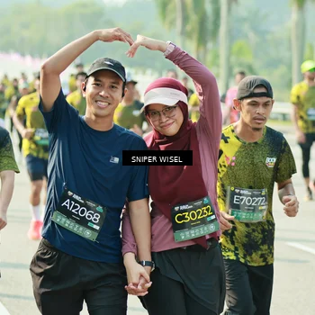 Runner Photo 6152302