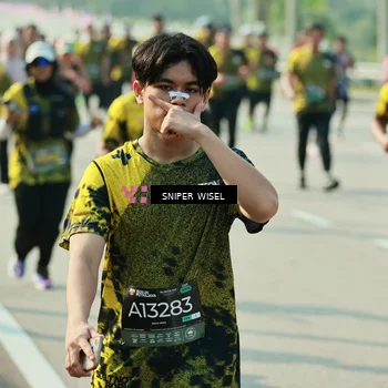 Runner Photo 6152472