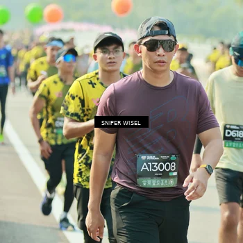 Runner Photo 6152653