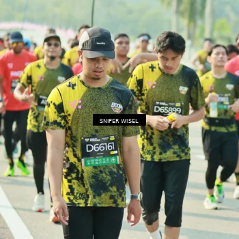 Runner Photo 6152939