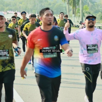 Runner Photo 6153853