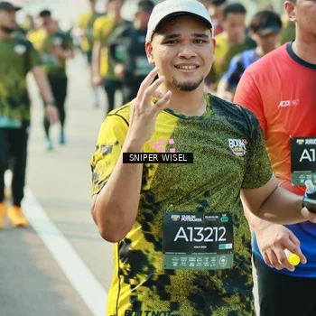 Runner Photo 6153872