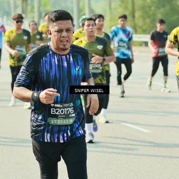 Runner Photo 6153983