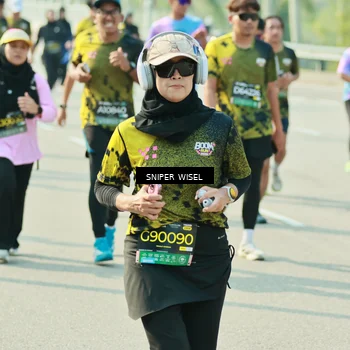 Runner Photo 6154041