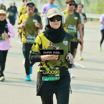 Runner Photo 6154059