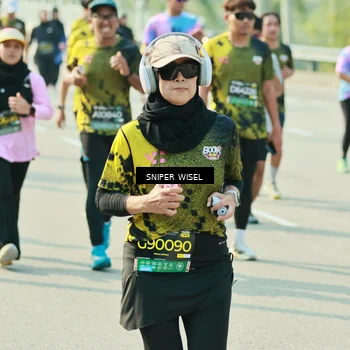 Runner Photo 6154062