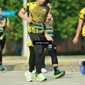 Runner Photo 6154543