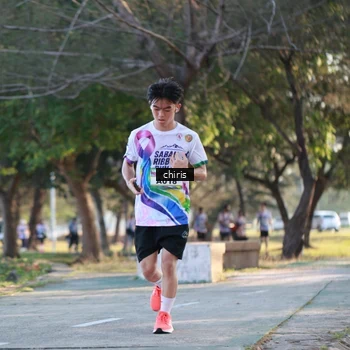 Runner Photo 6154862