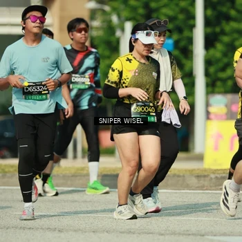 Runner Photo 6154882