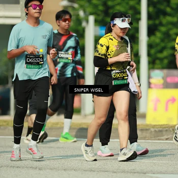 Runner Photo 6154893
