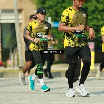 Runner Photo 6154945