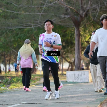 Runner Photo 6155069