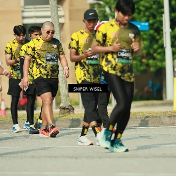 Runner Photo 6155129