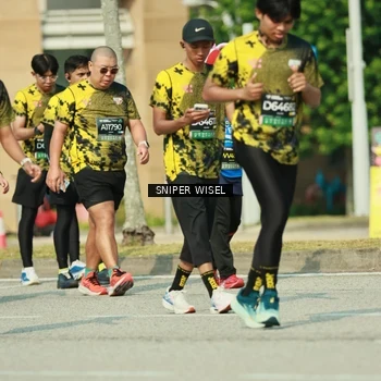 Runner Photo 6155183