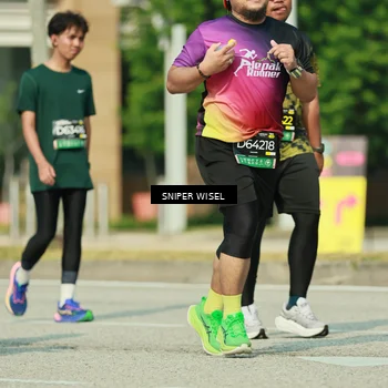 Runner Photo 6155211