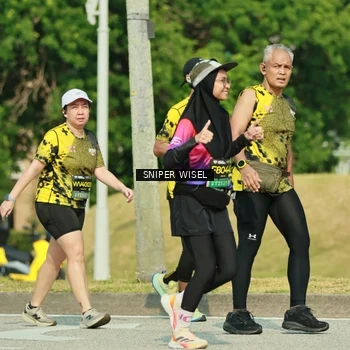 Runner Photo 6155265