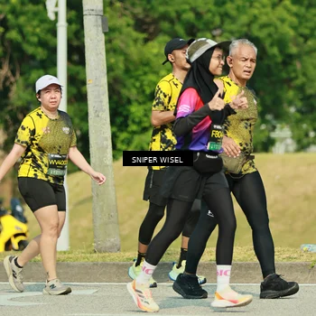 Runner Photo 6155322