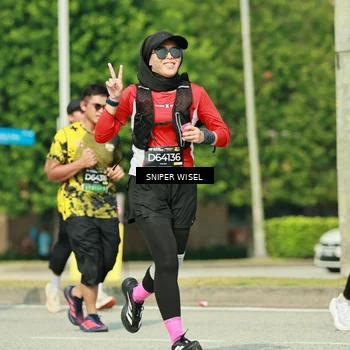 Runner Photo 6155325