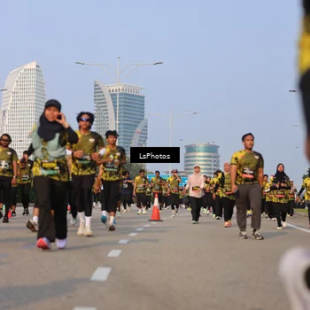 Runner Photo 6155429