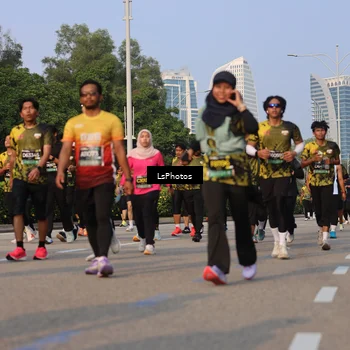 Runner Photo 6155543