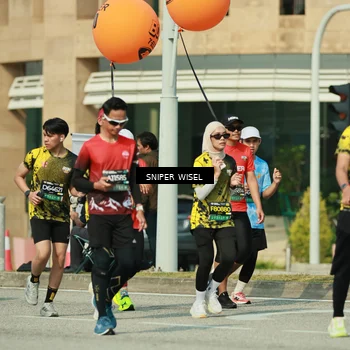 Runner Photo 6155638