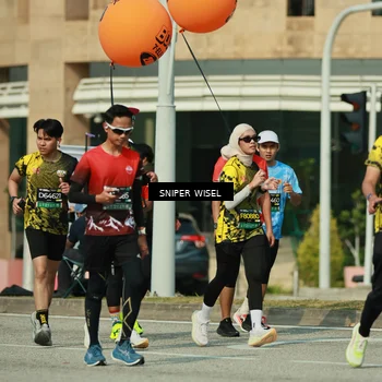 Runner Photo 6155655