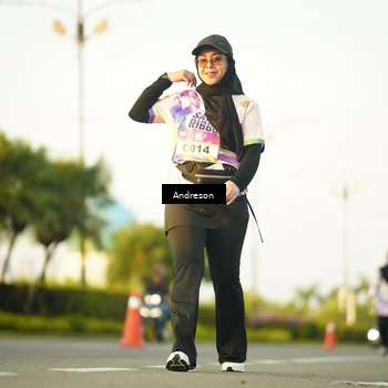 Runner Photo 6155658