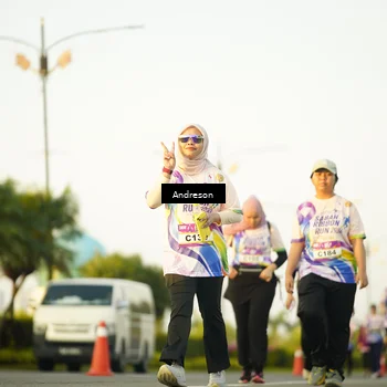Runner Photo 6155716