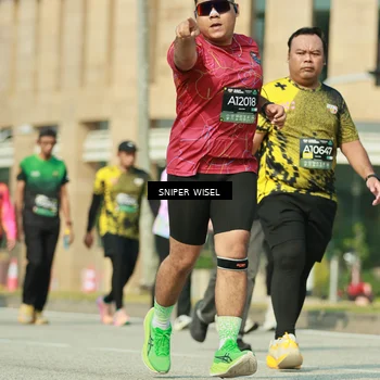 Runner Photo 6155796