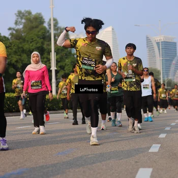 Runner Photo 6155821