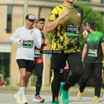 Runner Photo 6155840