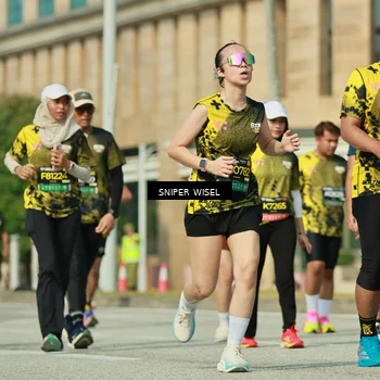 Runner Photo 6155854