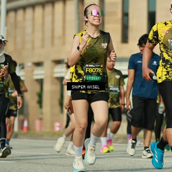 Runner Photo 6155893