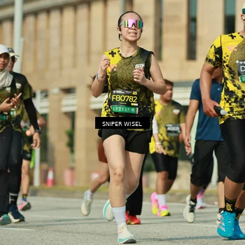 Runner Photo 6155904