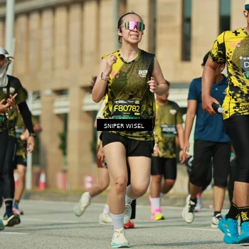 Runner Photo 6155944