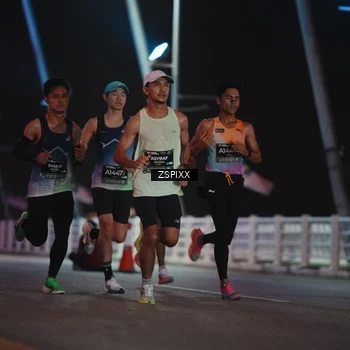 Runner Photo 6155964