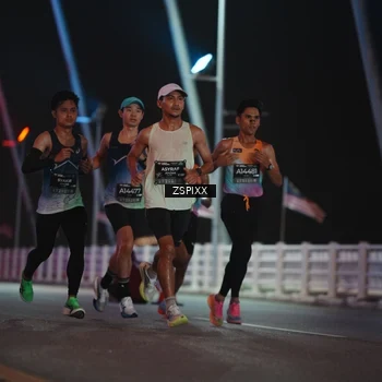 Runner Photo 6155965